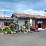 De Charme 3* Saint-Esteben