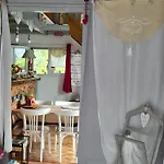 Prázdninový dům De Charme 3* Saint-Esteben