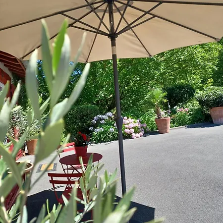 De Charme 3* * Saint-Esteben