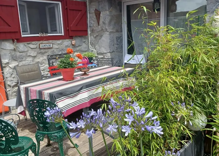 De Charme 3* Saint-Esteben