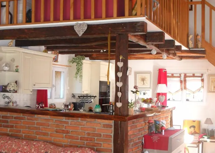 De Charme 3* Saint-Esteben