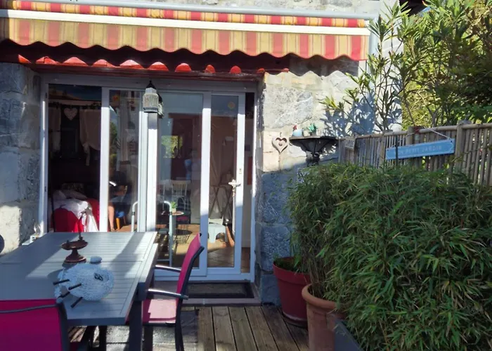 De Charme 3* Saint-Esteben